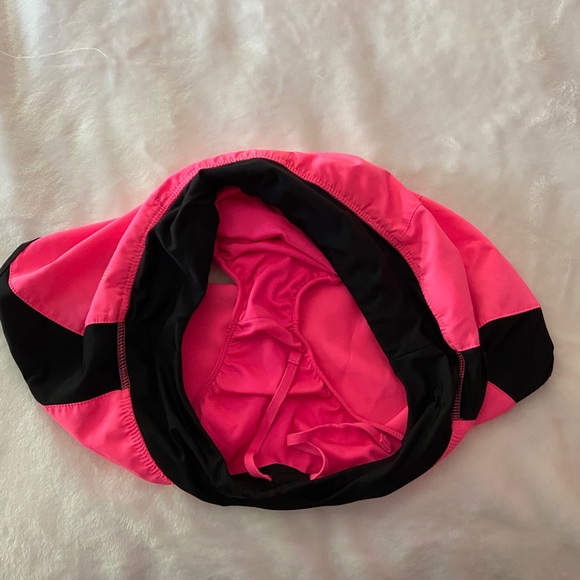 Nike Dri-Fit Shorts - Picture 6 of 6